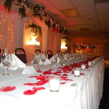 Boarders Inn & Suites By Cobblestone Hotels - Grand Island Extérieur photo