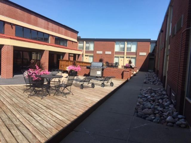 Boarders Inn & Suites By Cobblestone Hotels - Grand Island Extérieur photo