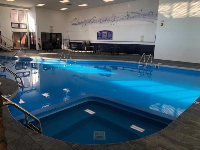 Boarders Inn & Suites By Cobblestone Hotels - Grand Island Extérieur photo