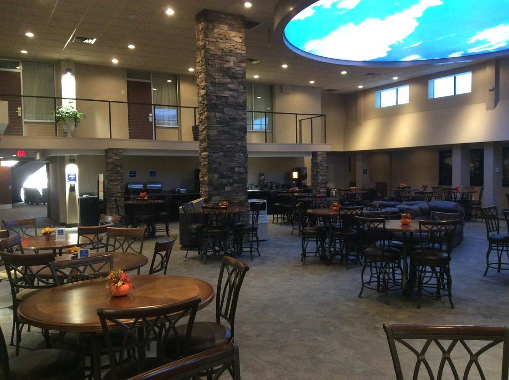 Boarders Inn & Suites By Cobblestone Hotels - Grand Island Extérieur photo