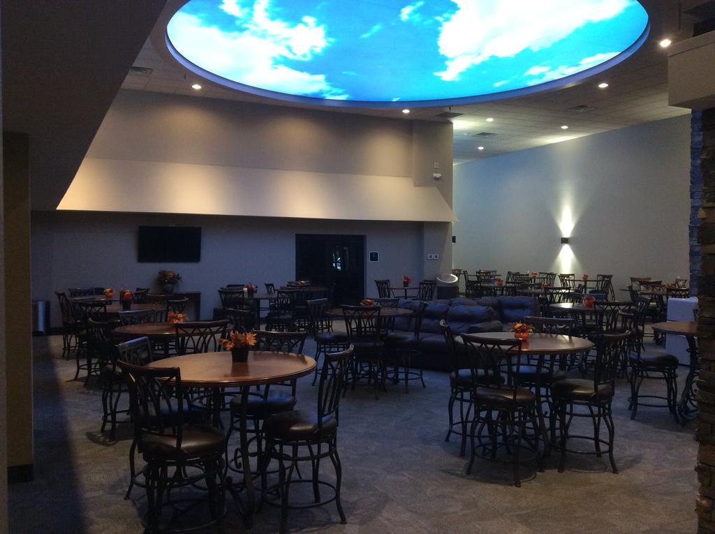 Boarders Inn & Suites By Cobblestone Hotels - Grand Island Extérieur photo