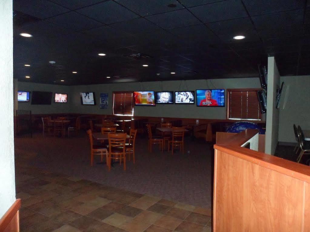 Boarders Inn & Suites By Cobblestone Hotels - Grand Island Extérieur photo