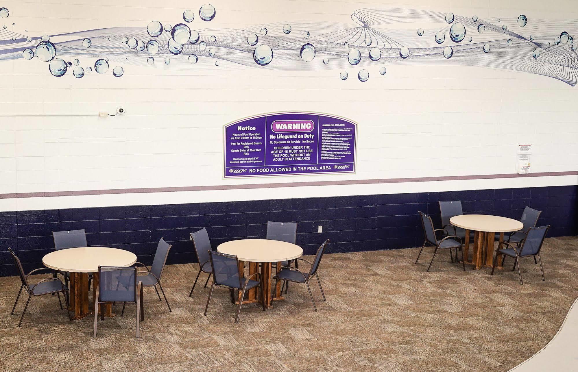 Boarders Inn & Suites By Cobblestone Hotels - Grand Island Extérieur photo